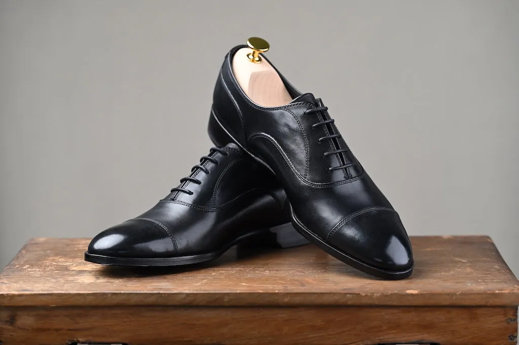 C176 Oxfords