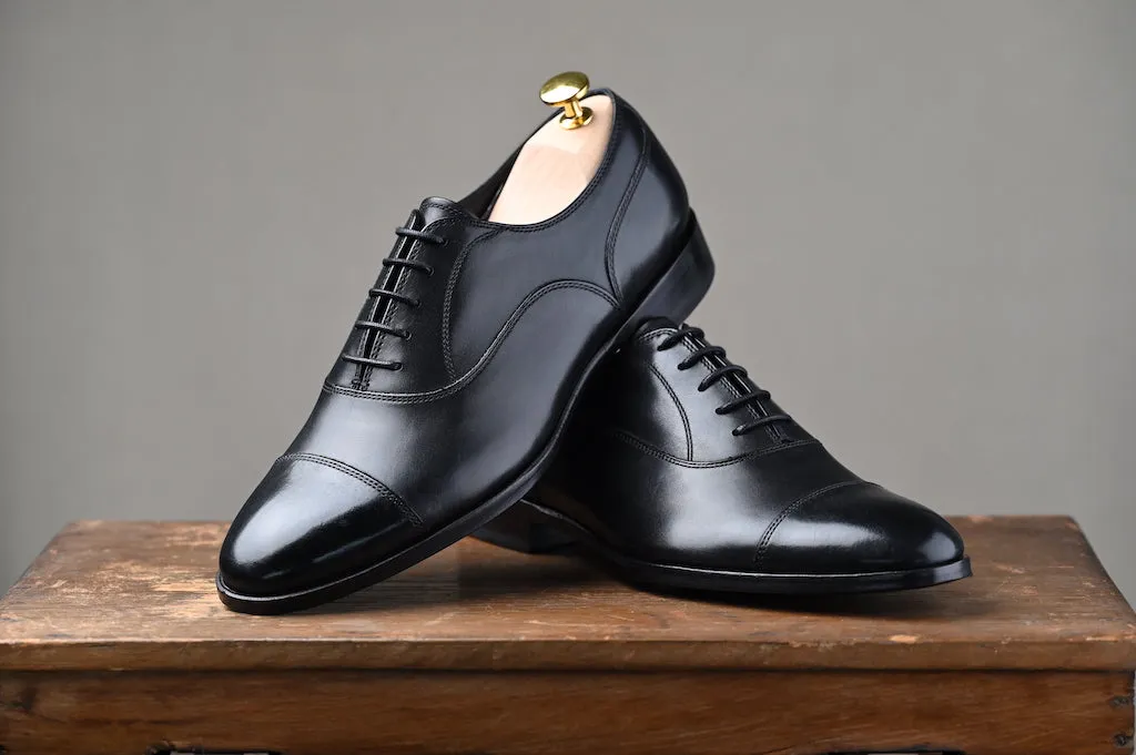 C176 Oxfords