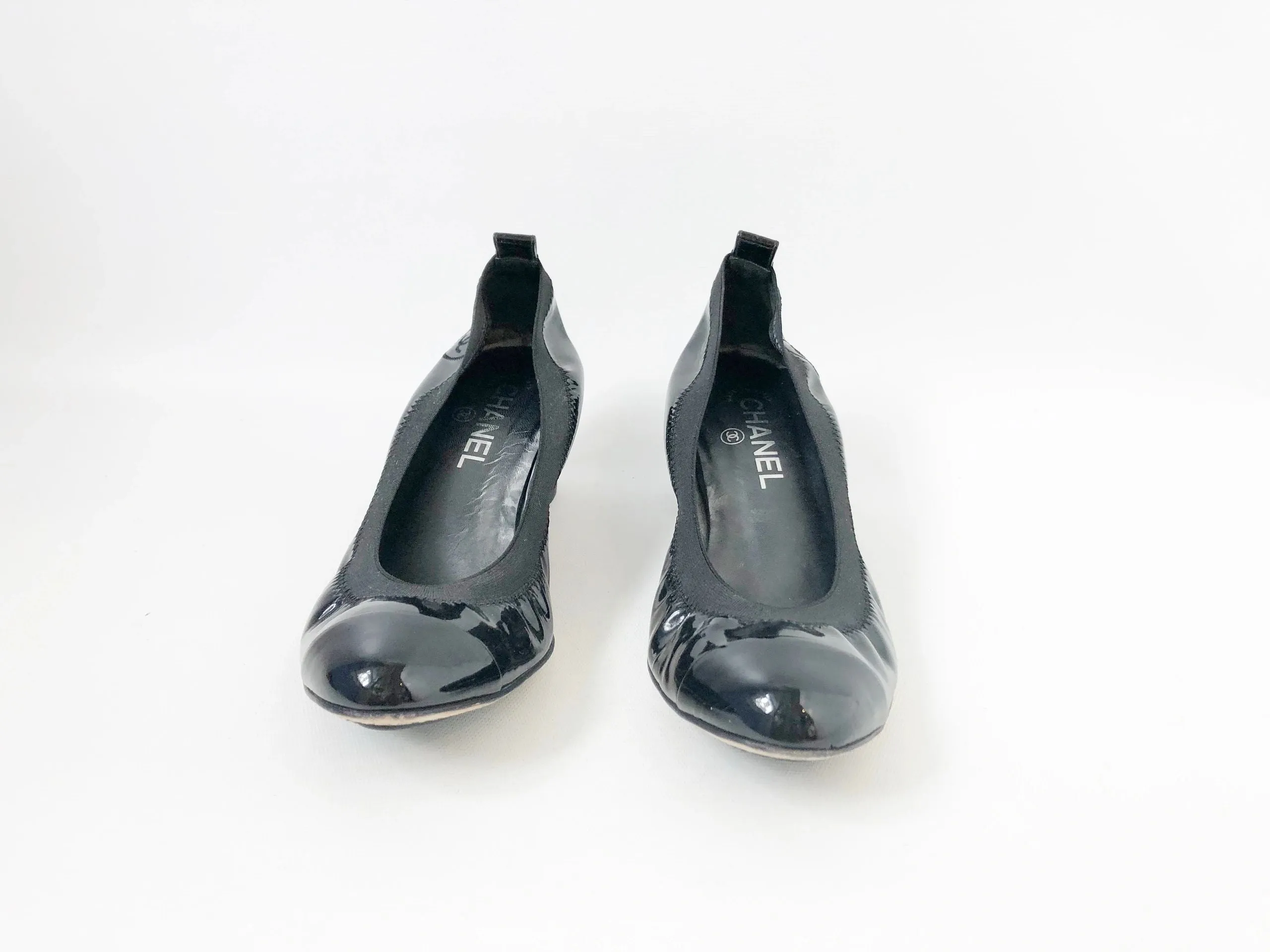 Chanel Patent Leather Mid-Heel Pump Size 39 It (9 Us)