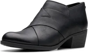 Clarks Women's Charlten Gema Pump
