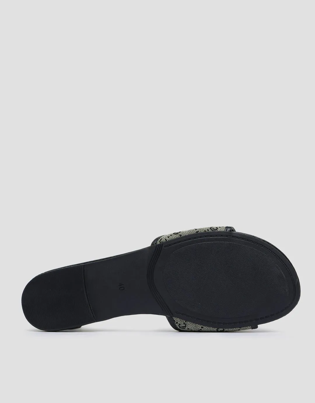Connexion Logo Buckle Sandal Sliper Wanita
