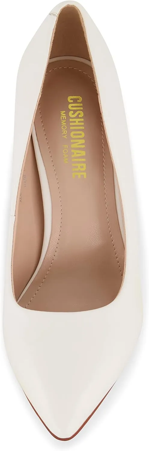CUSHIONAIRE Women's Alta Dress Pump with  Comfort