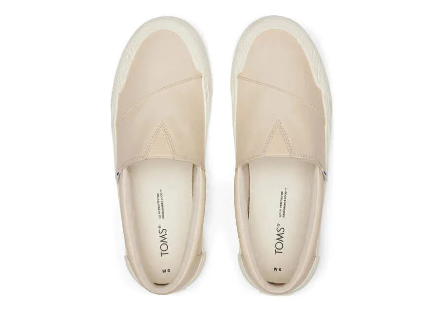 Fenix Slip On Beige Mate