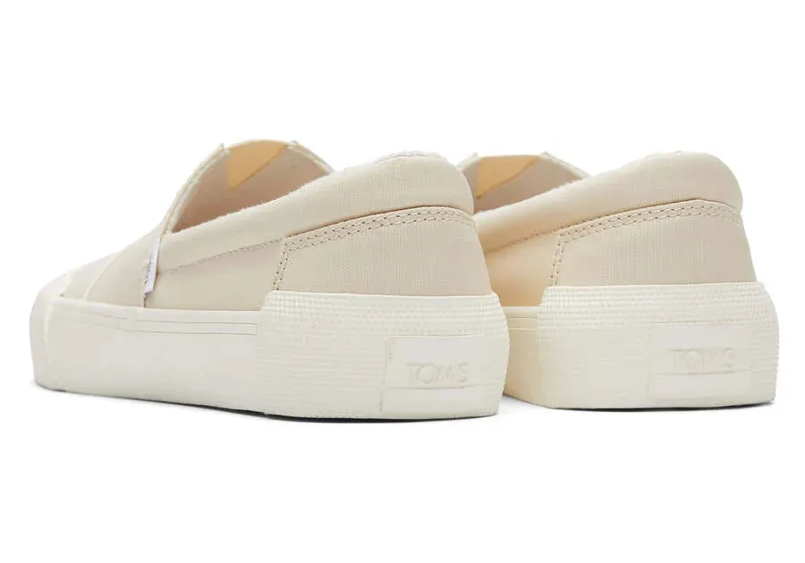 Fenix Slip On Beige Mate