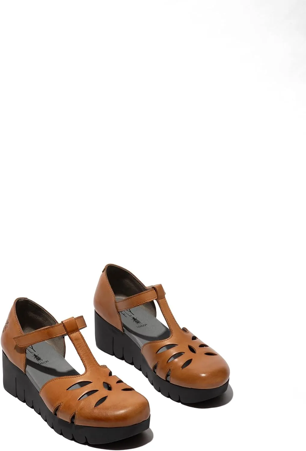 FLY London Women's Velt224fly Pump