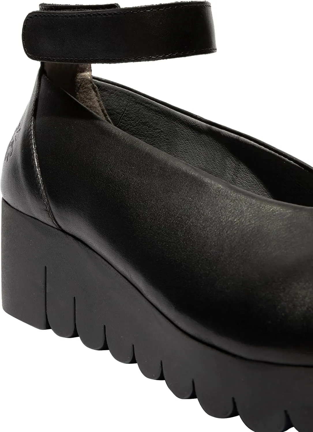 FLY London Women's Vily161fly Pump