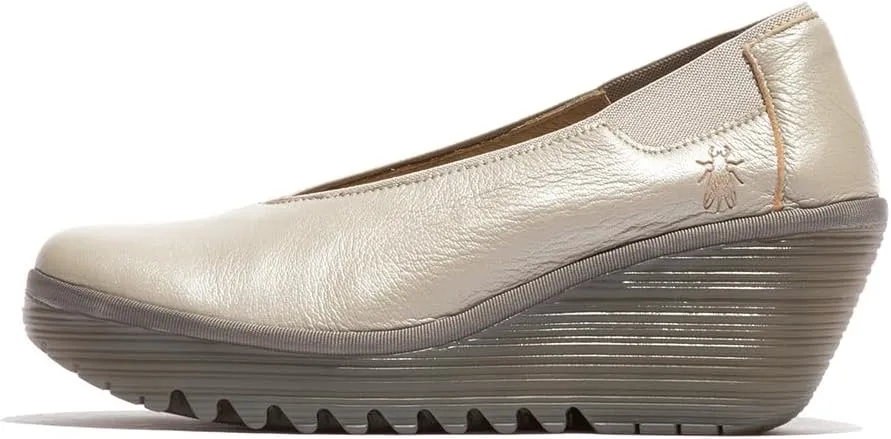 FLY London Women's Yoza438fly Pump