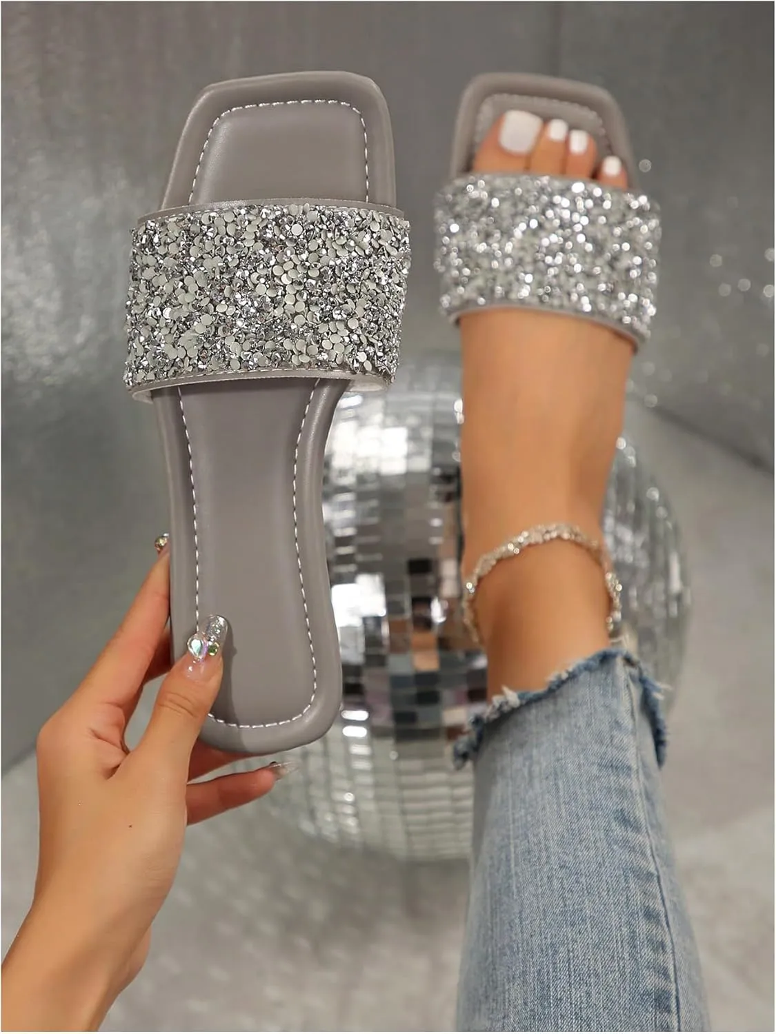 GORGLITTER Women's Glitter Wide Width Flats Sandals Dressy Sequin Sparkly Open Toe Slip on Summer Beach Slides Sandal