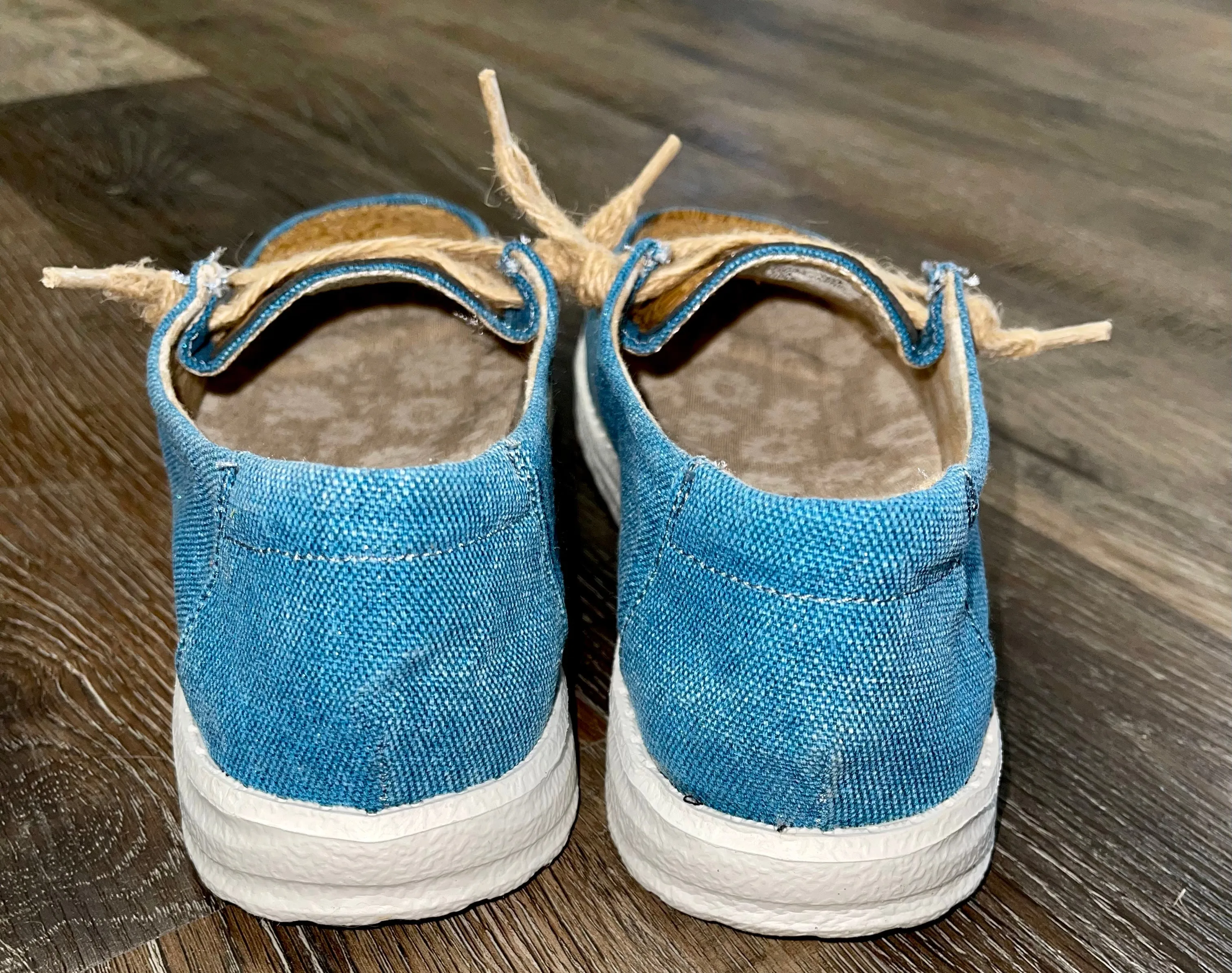 Gypsy Jazz Luma Slip on-Turquoise