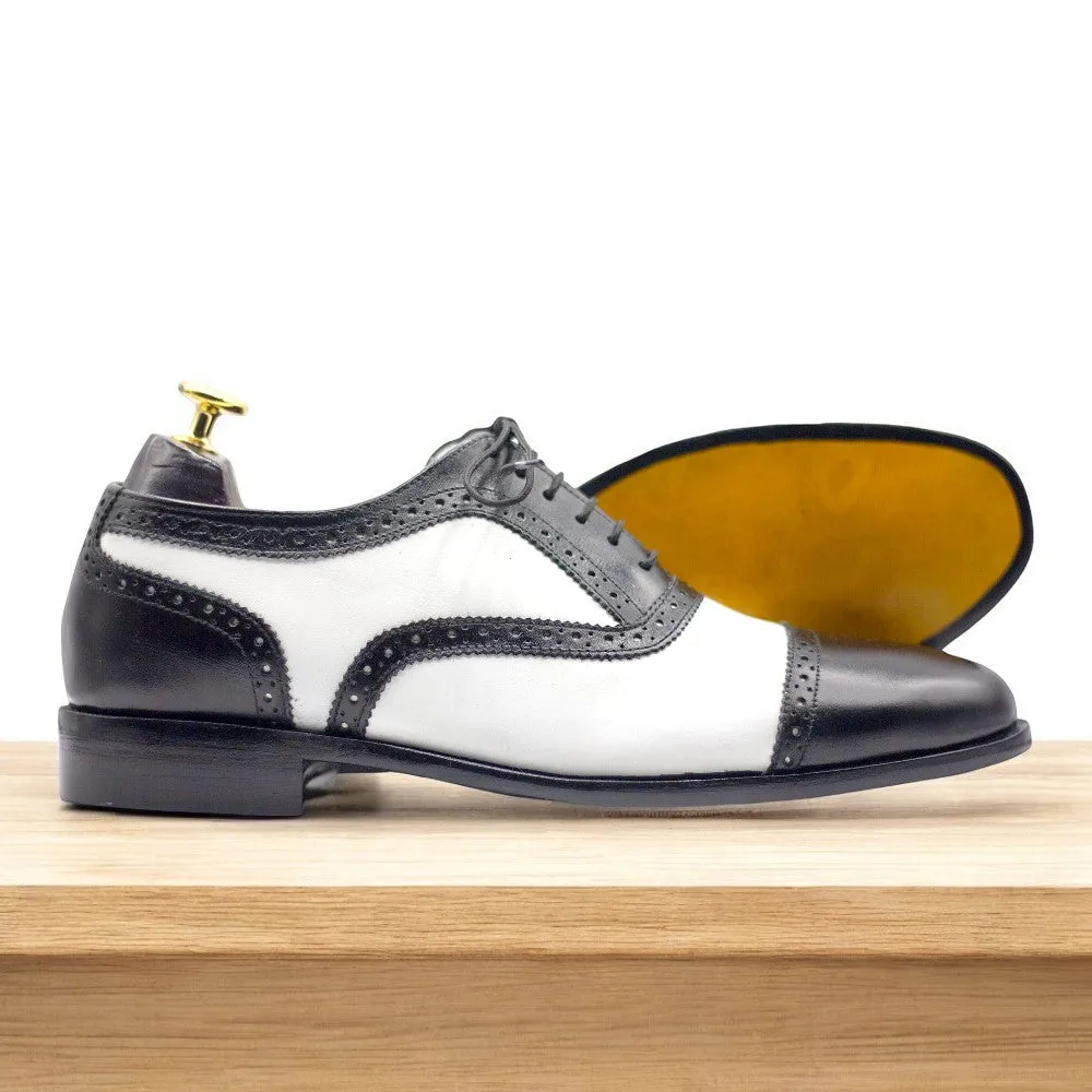 Handmade Oxford Leather Men's Classic Style Shoes.