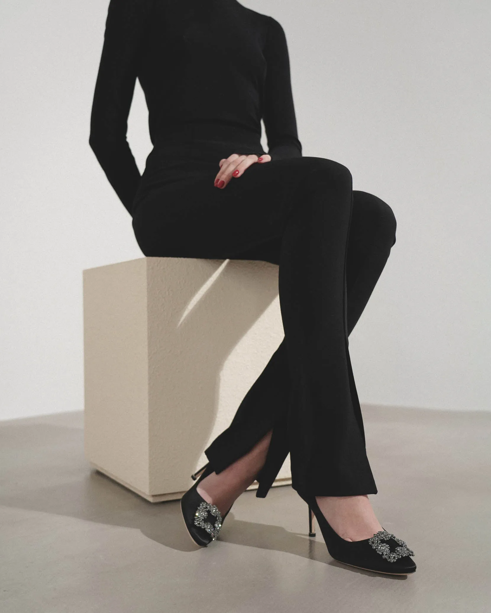 Hangisi 70 black satin pump
