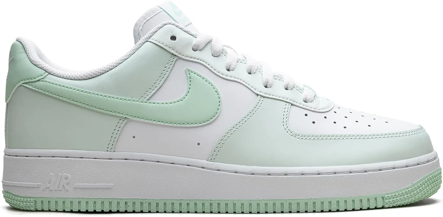 Nike Men's Sneaker