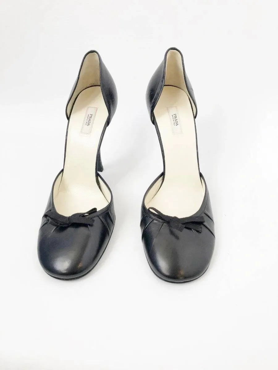 Prada D'Orsay Pump Size 37 It (7 Us)