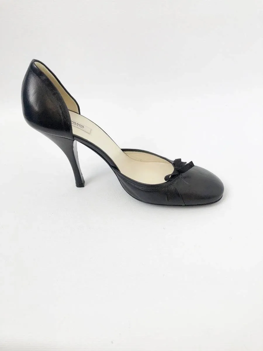 Prada D'Orsay Pump Size 37 It (7 Us)