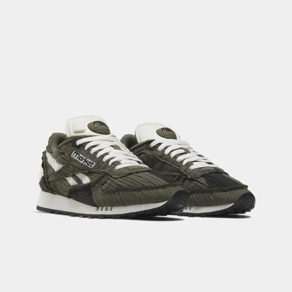 Reebok Unisex-Adult Classic Leather Pump Sneaker