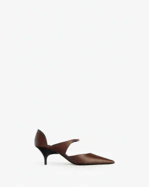 Role Pump in Brown Leather