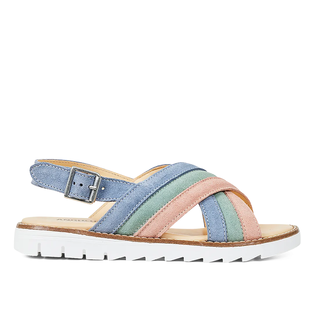 Sandal with buckle