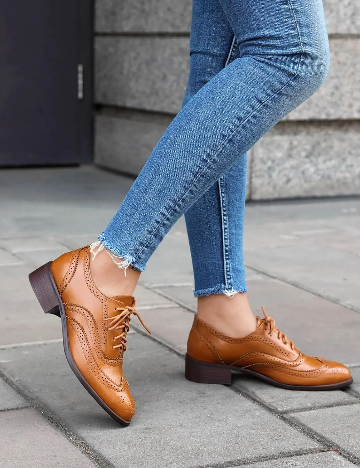 Scaoruki Leisure Oxford Shoes Women Two Tone Wingtip Brogue Shoes