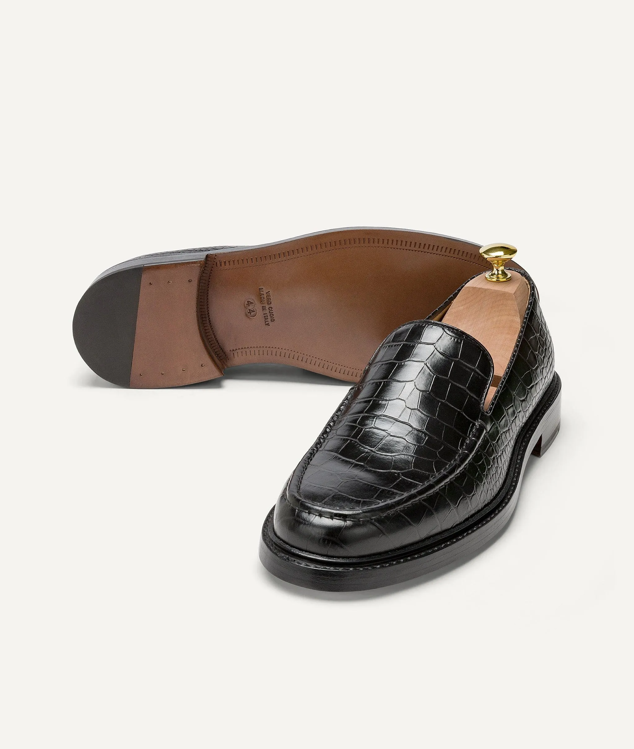 Slipper with Crocodile Pattern in Calf Leather