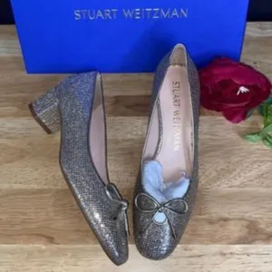 Stuart Weitzman Leather Gabby Bow Pumps-8M