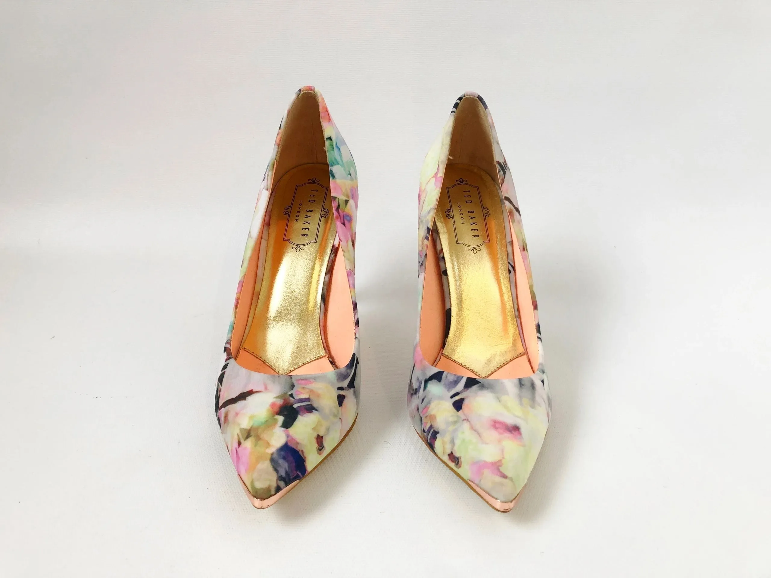 Ted Baker Floral Pump Size 38 It (8 Us)