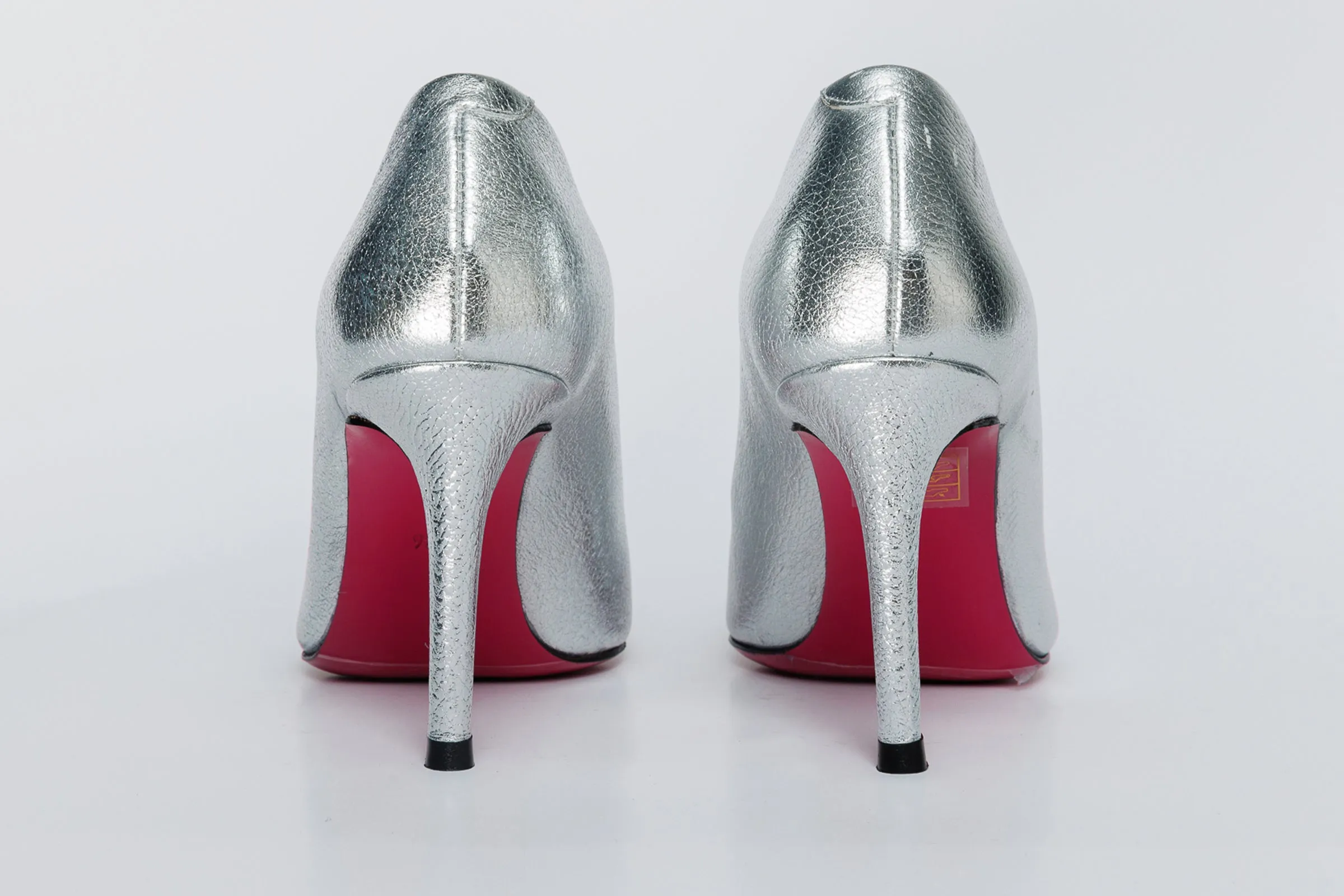 The Ege Silver Leather Pump Fuchsia Sole Women Shoe