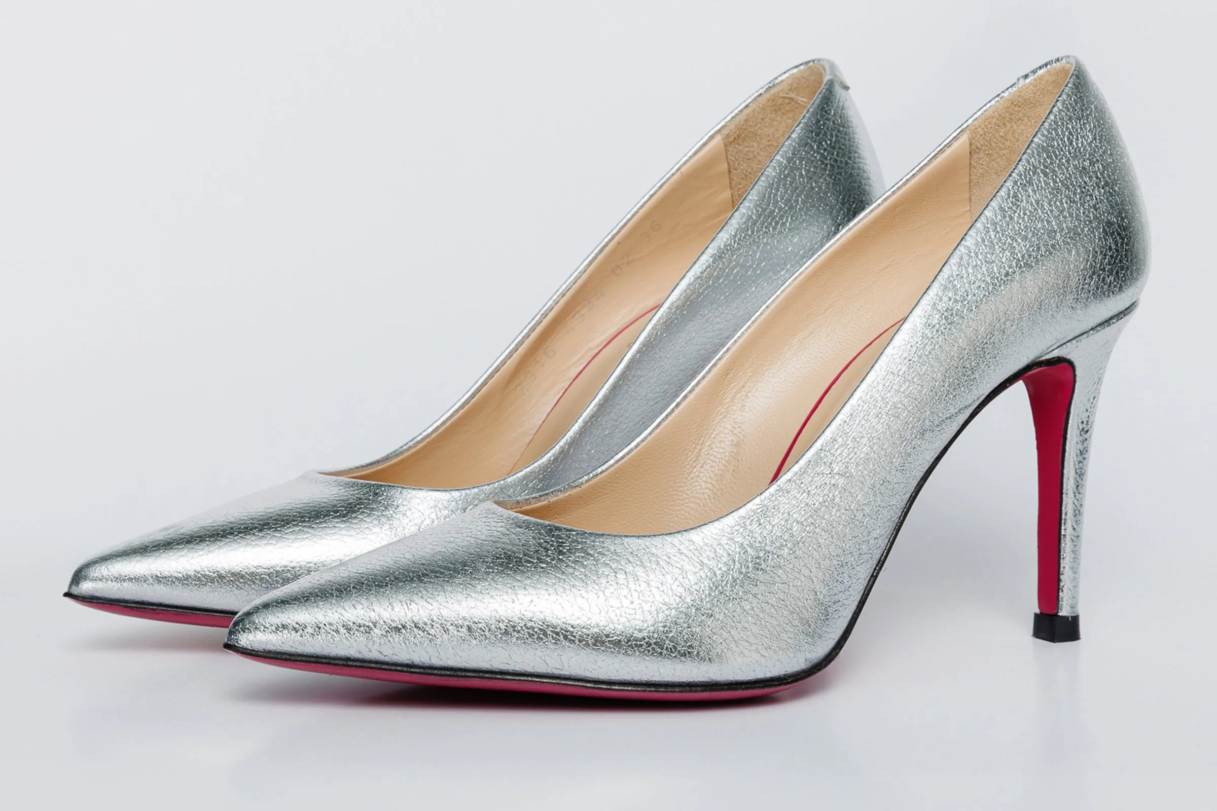 The Ege Silver Leather Pump Fuchsia Sole Women Shoe