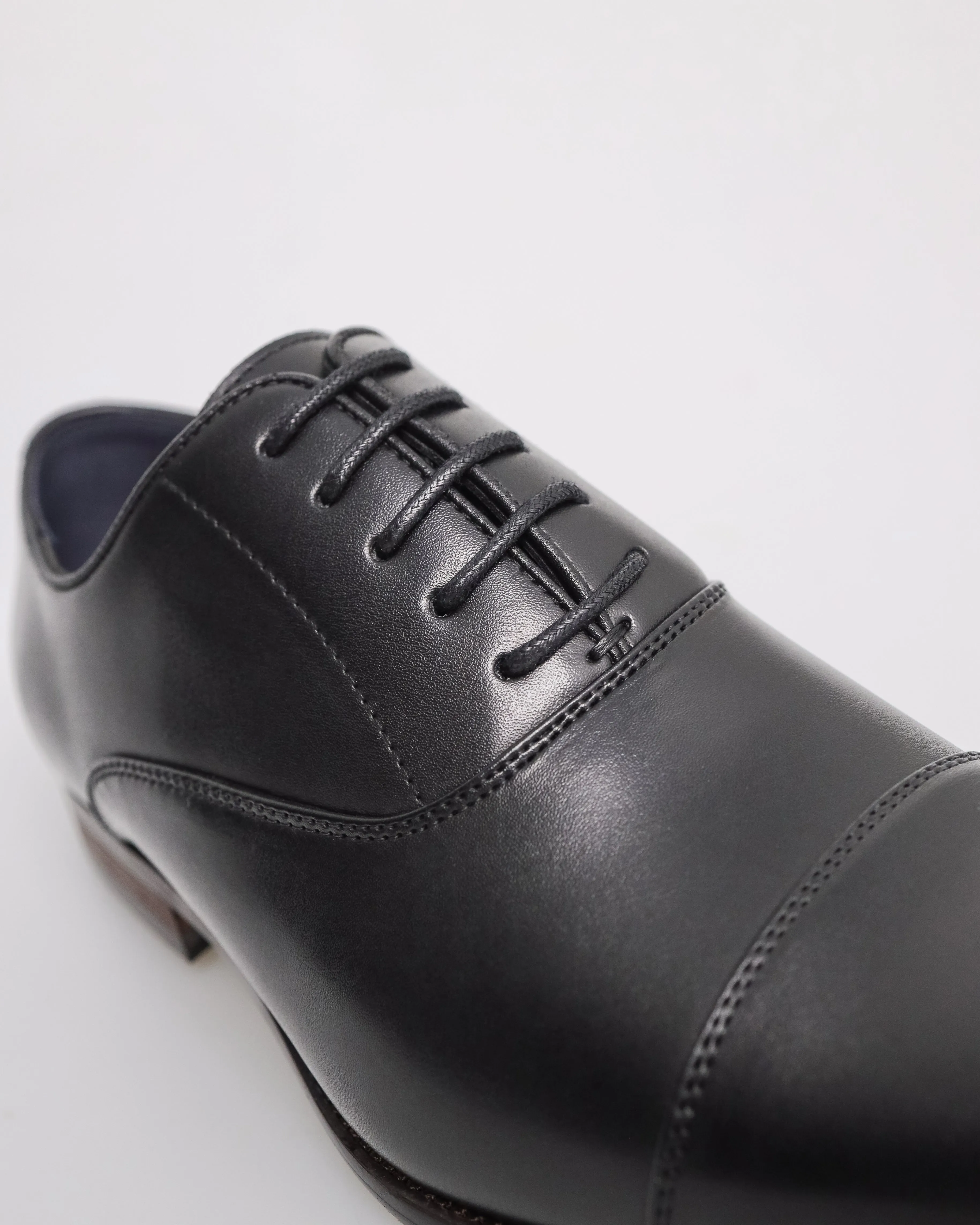 Tomaz F400 Men's Cap Toe Oxford