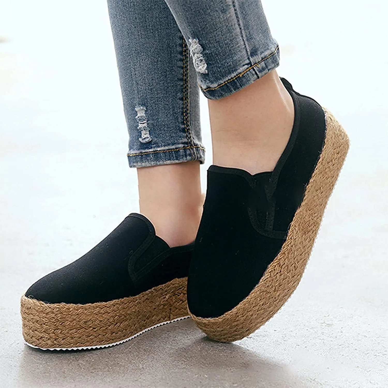 Women Sandals Espadrilles with Platform Tread Sole Flat Platform Slip-On Platform Hemp Rope Shoes Casual and Comfortable