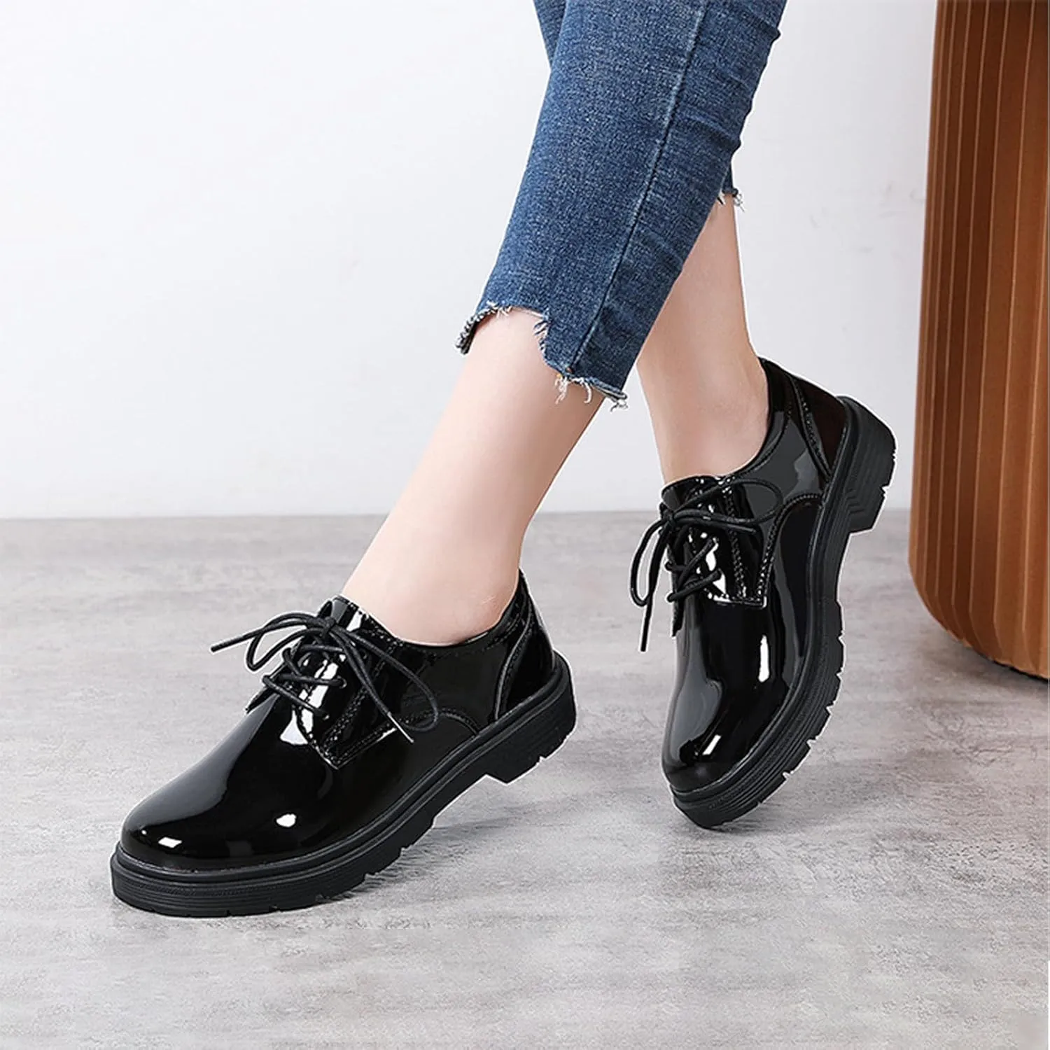 Women's Leather Chunky Platform Oxfords Classic Round Toe Lace-Up Anti-Slip Lug Soft Bottom Dress Shoes Casual Breathable Work Business Office Walking Shoe